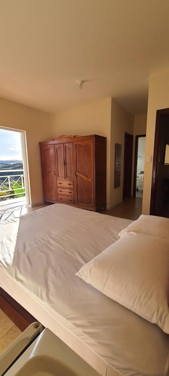 Bed and Breakfast Hospedagem Iolanda Диамантина Экстерьер фото